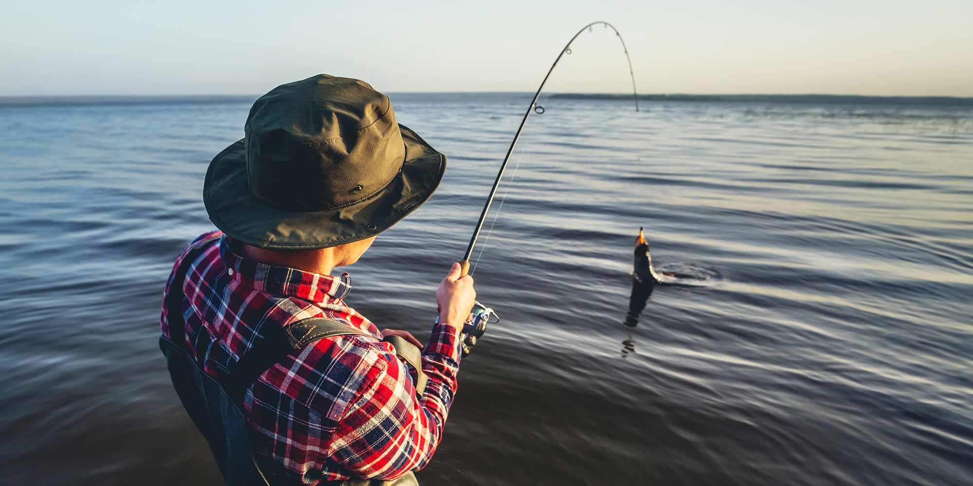 the-beginners-guide-to-fishing-rods-how-to-pick-the-perfect-first-rod